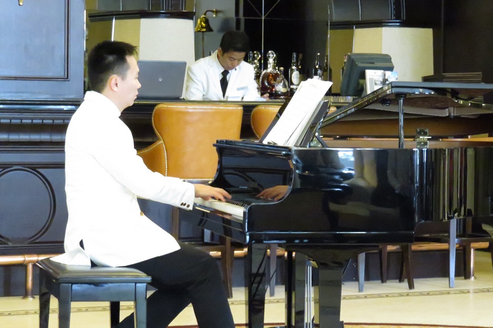 シンガポール2016-The Majestic Hotelティーラウンジピアノ演奏