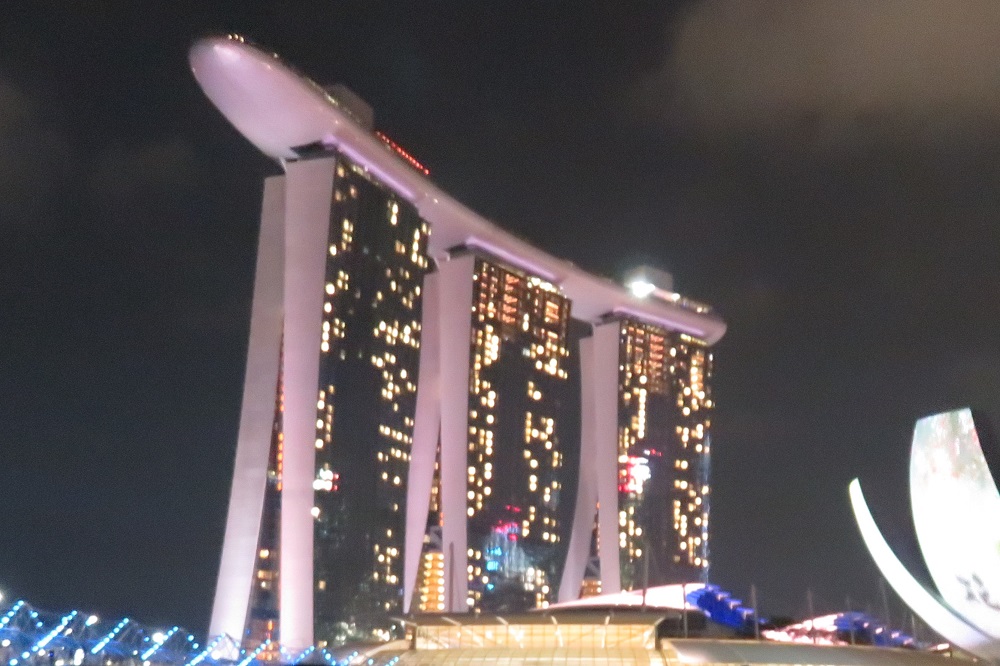 シンガポール2016-対岸から見たマリーナベイサンズ