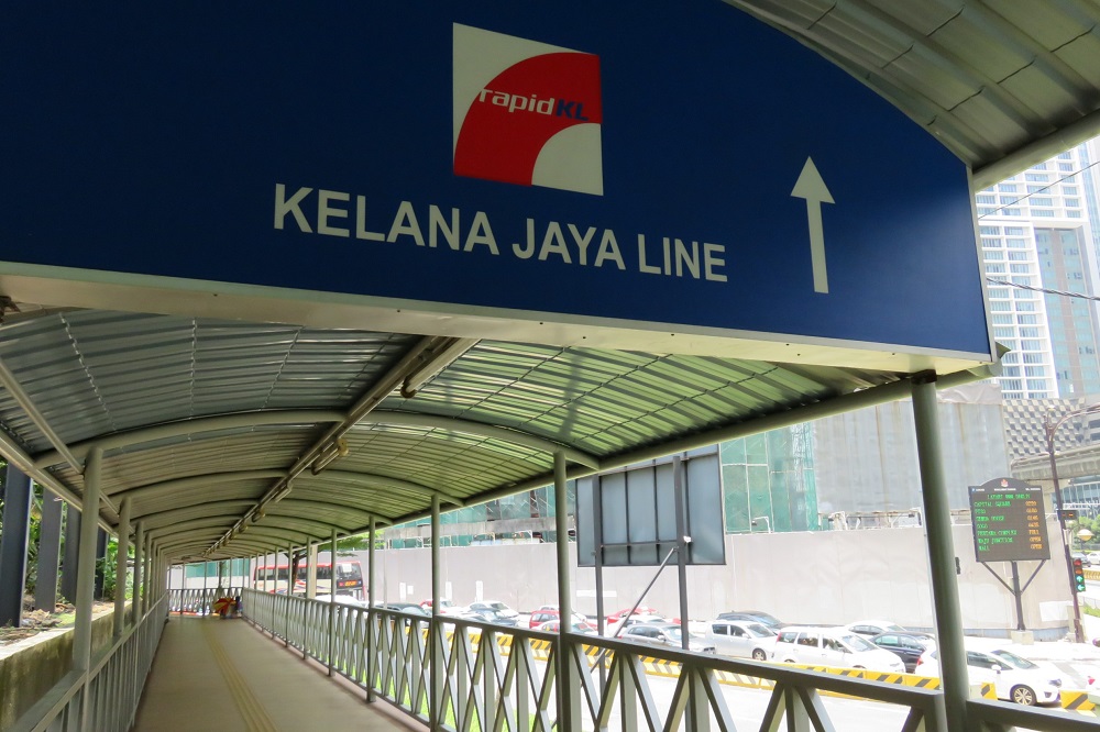 シンガポール2016-Kelana Jaya線Dang Wangi乗換
