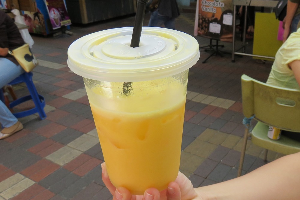 シンガポール2016-セントラルマーケットオレンジジュース